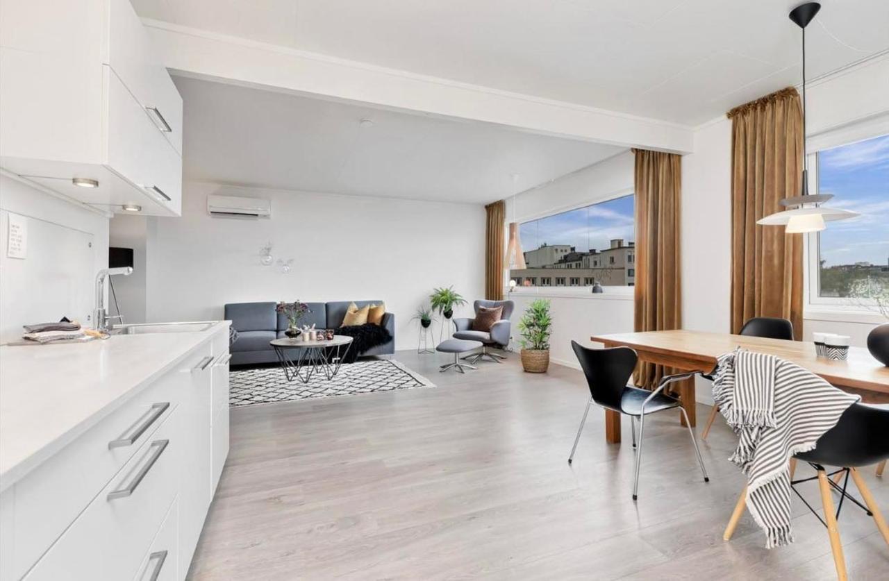 Ferienwohnung Din Hjem! Mitt I By1. Gratis Parkering!! Narvik Exterior foto