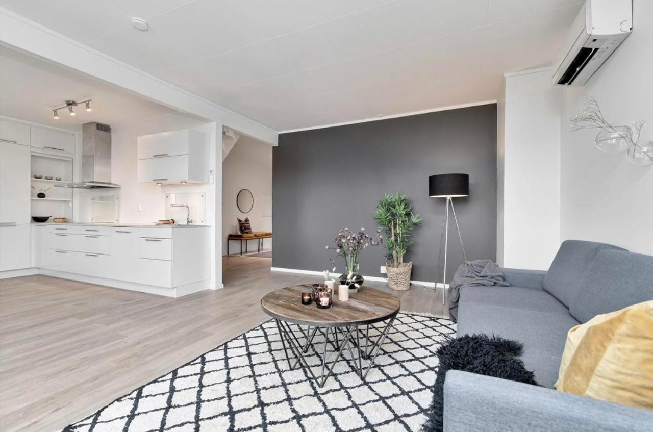 Ferienwohnung Din Hjem! Mitt I By1. Gratis Parkering!! Narvik Exterior foto